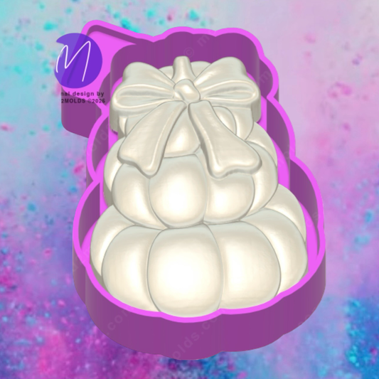 3D pumpkins stacked freshie molds.